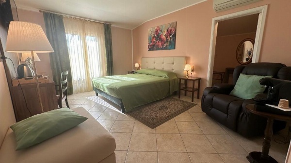 Hotel Roma image 104