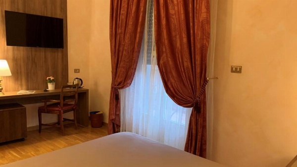 Hotel Roma image 26