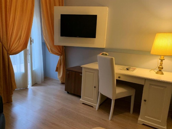 Hotel Roma image 81